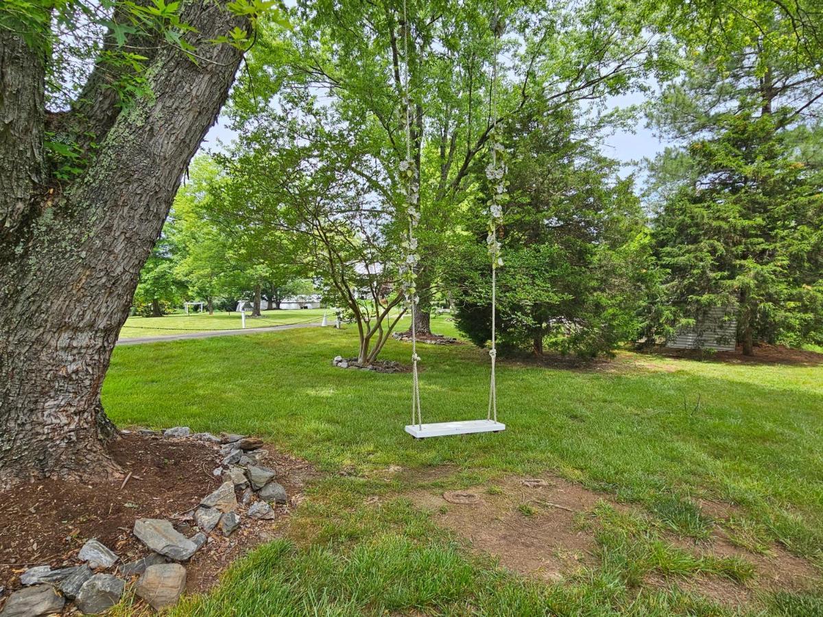 مبيت وإفطار Madison Heights Winridge Manor المظهر الخارجي الصورة